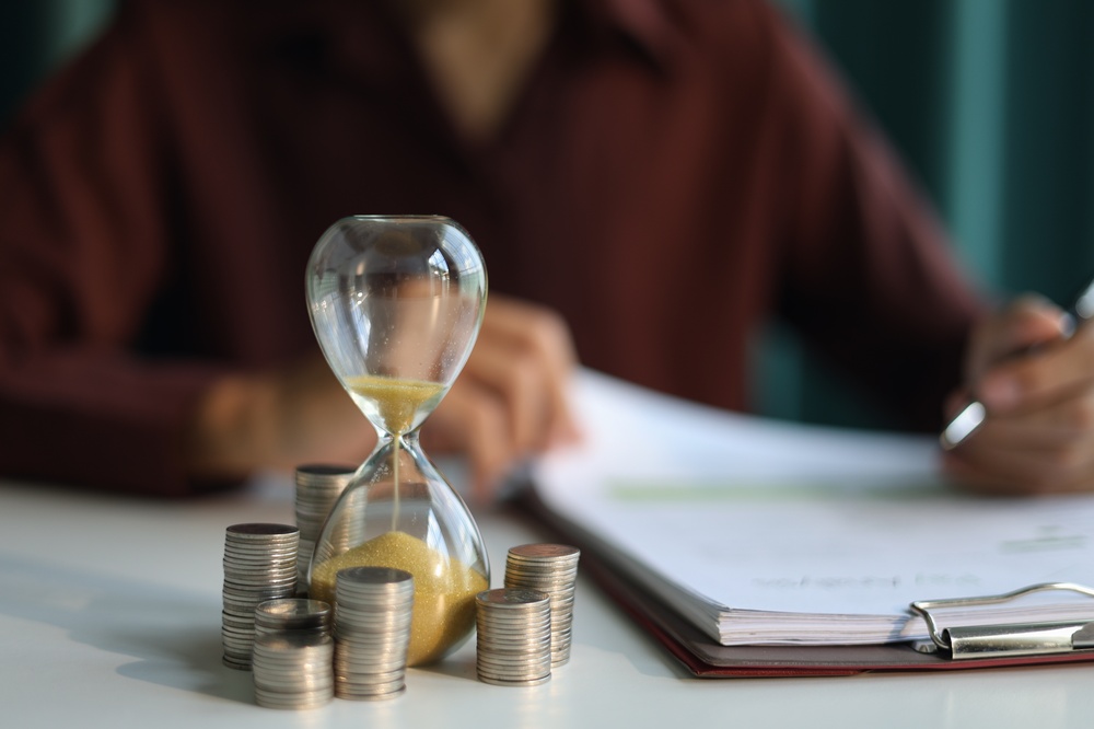 How Does A Bail Bondsman Get Paid?