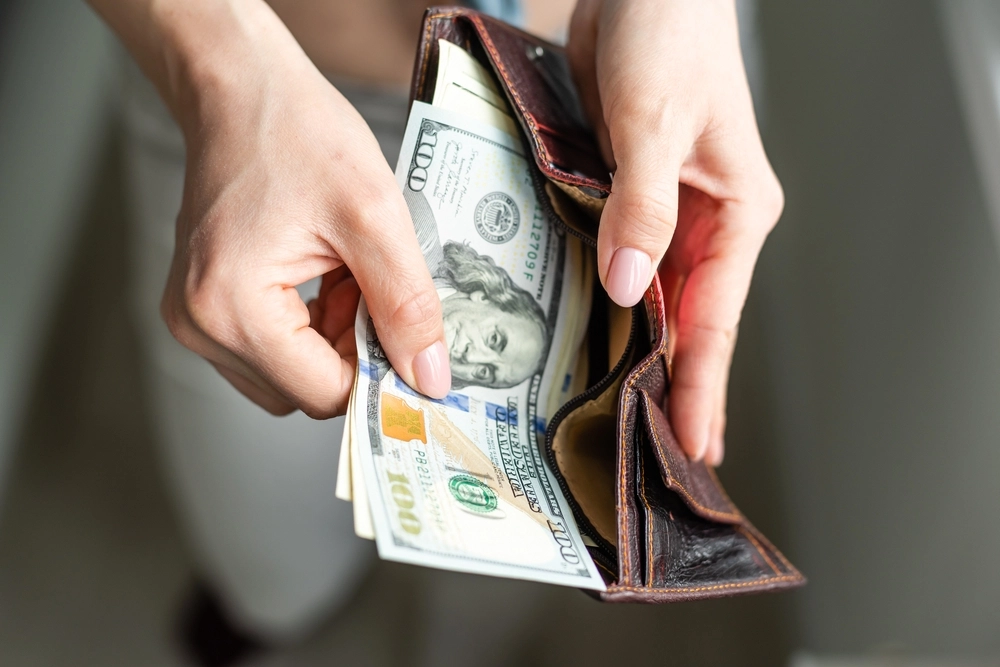 How Does A $10,000 Bail Bond Work?