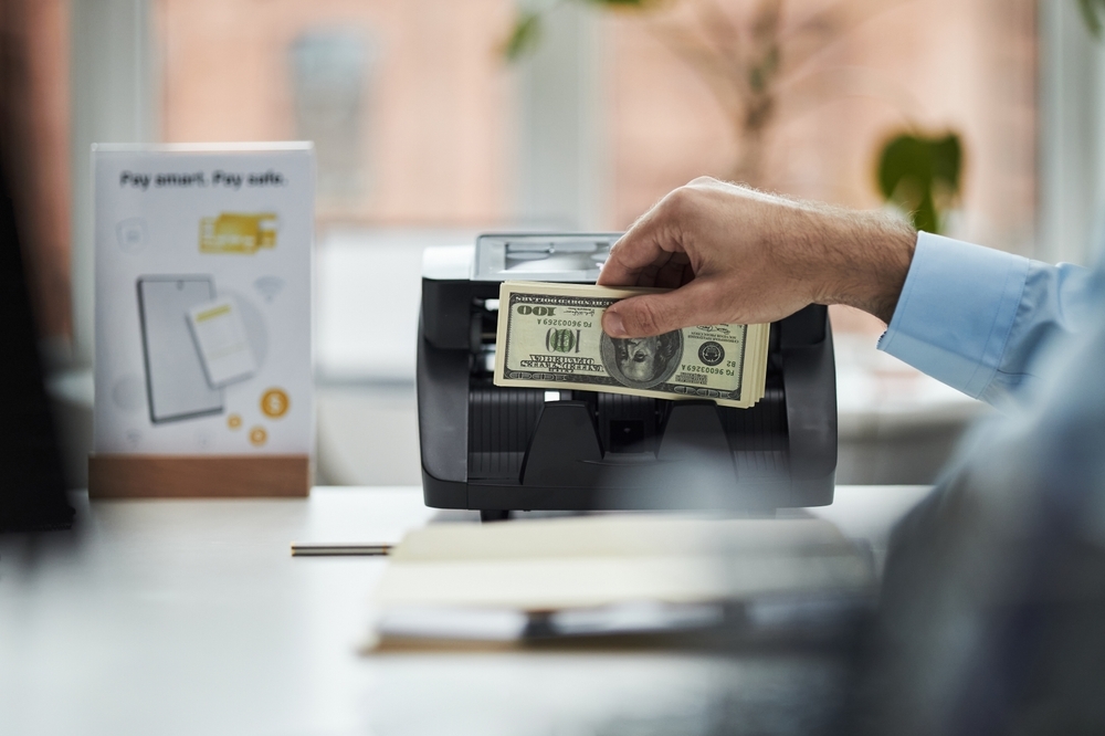 How Does A Bail Bondsman Make Money?