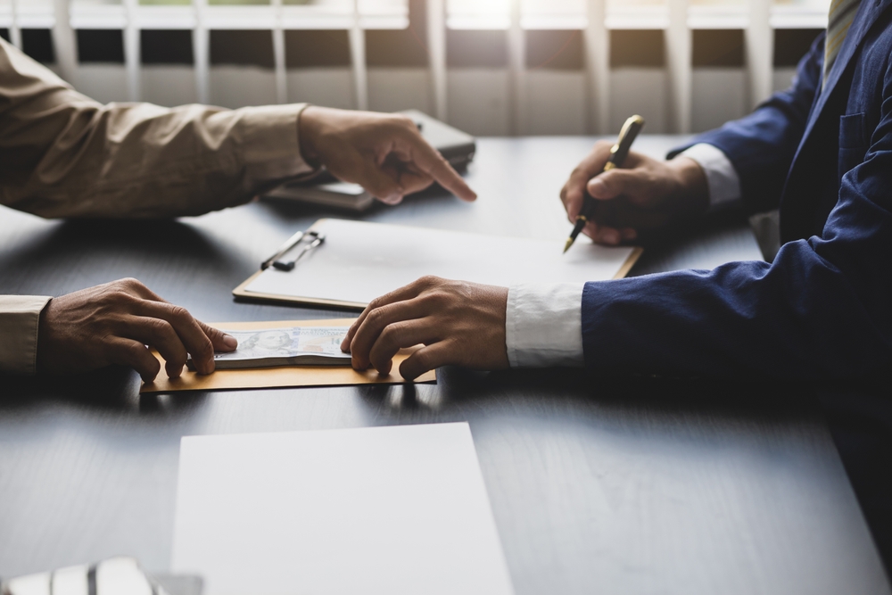 What Does $25,000 Cash Bond Mean?