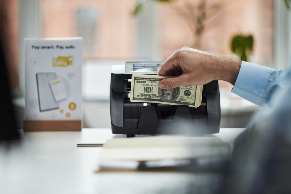 How Does A Bail Bondsman Make Money?