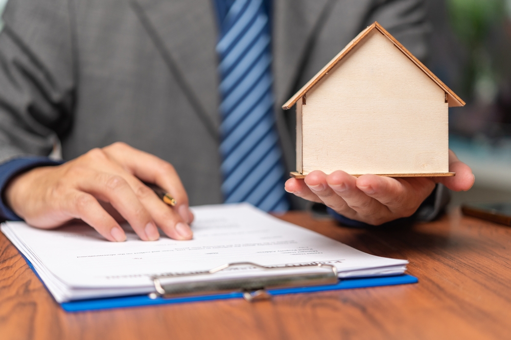 Who Gets the House Without a Will in Kansas?